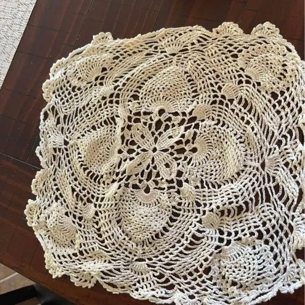 Vintage lace doilies set of 3